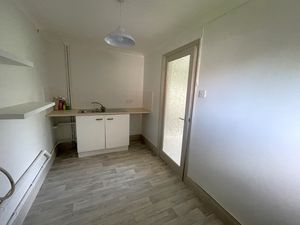 Photo 22- click for photo gallery